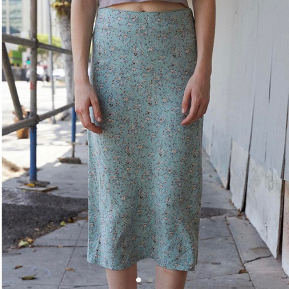 brandy melville phoebe floral midi skirt